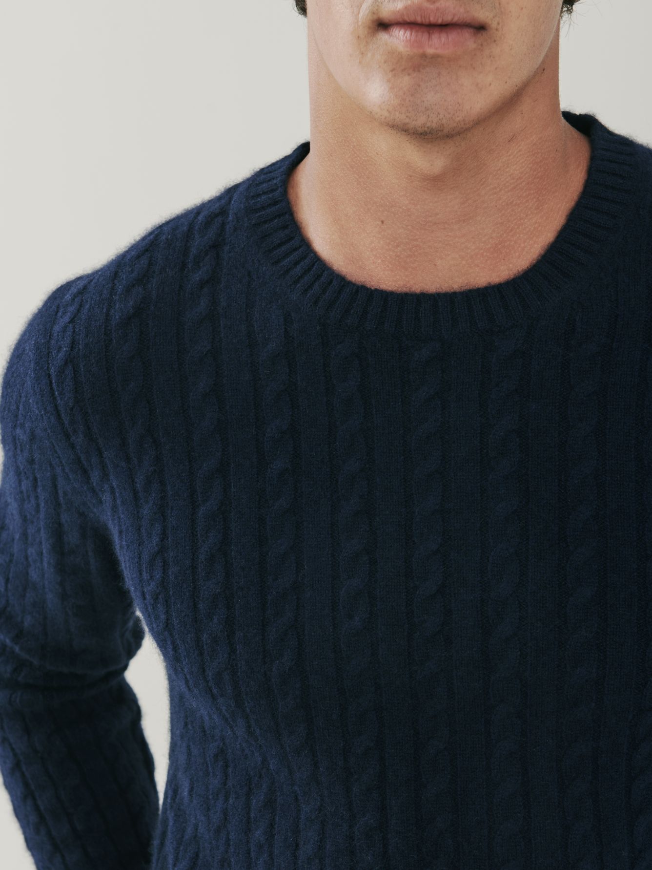Navy Cotton Cashmere Cable Knit Sweater – JACHS NY