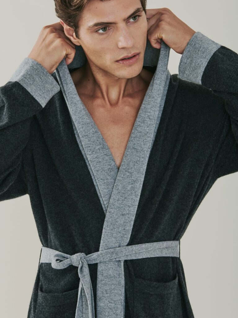 Men's Pure Cashmere Robe in Charcoal Grey MrQuintessential